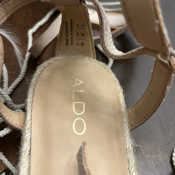 ALDO Capro White Caged Tie Up Gladiator Sandals size 10 - Picture 3 of 5
